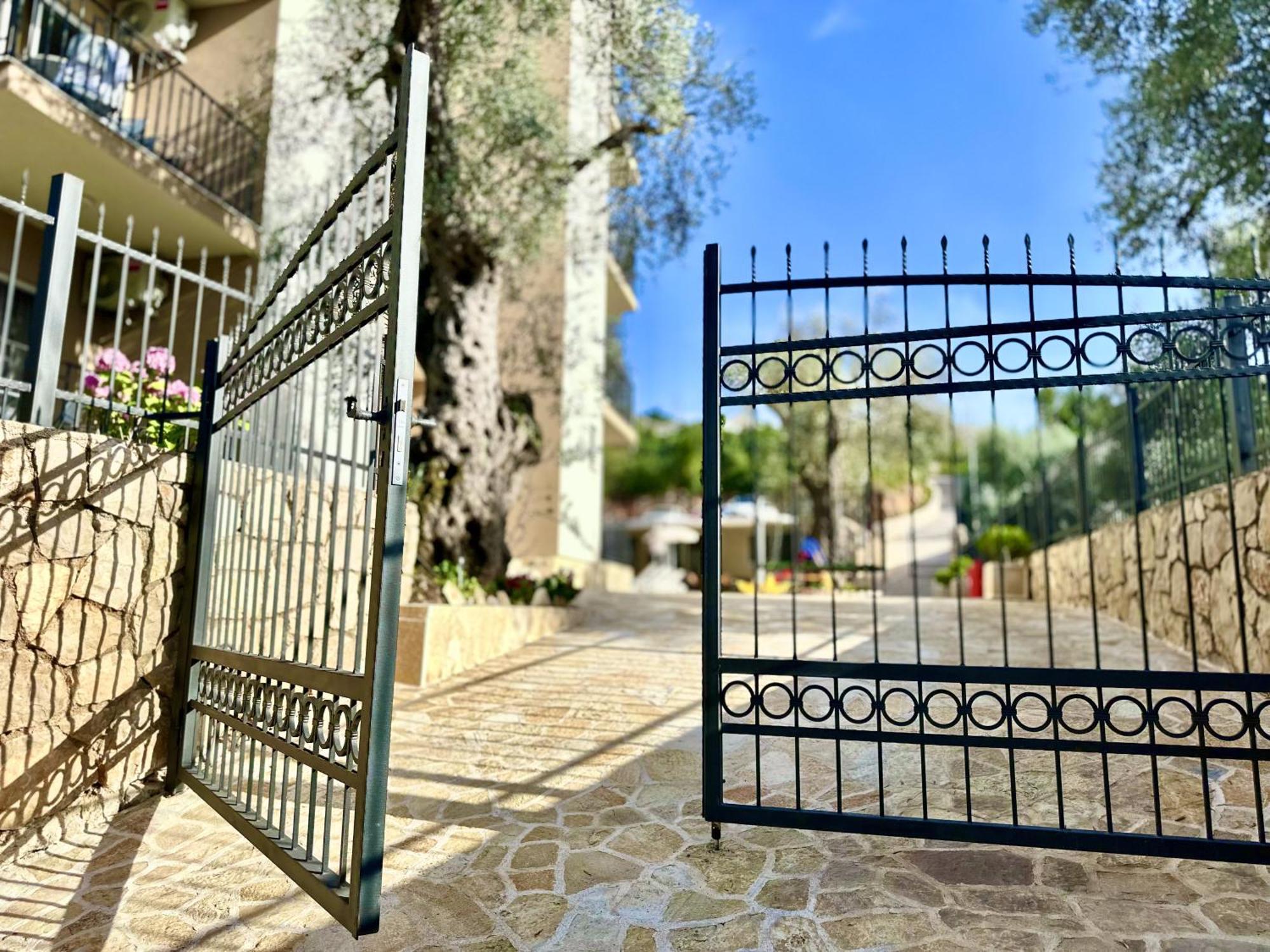 Akhdar Apartments Utjeha Exterior foto